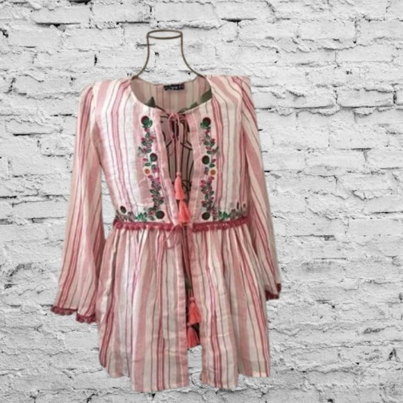 Anthropologie Chantik Lovina Blouse Medium Embroidered/Floral/Poms - Picture 2 of 6